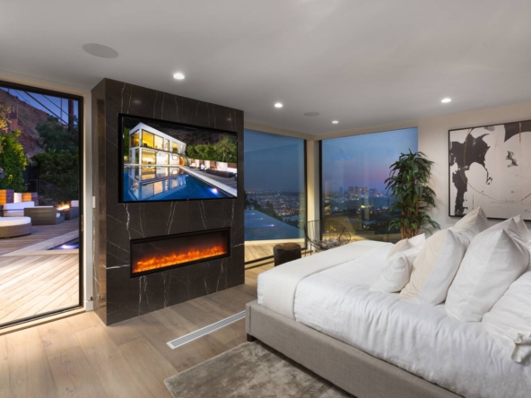 073ec092-420c-4e75-84b7-ec8fbbcf9d66