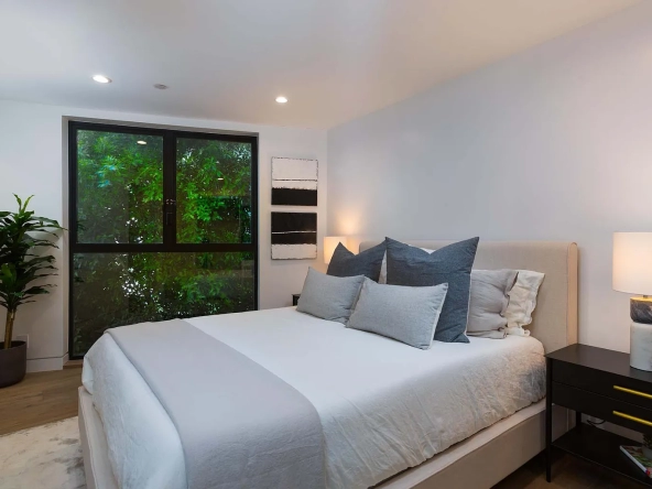 08be5c315deed88096c58a088c595b2d-uncropped_scaled_within_1536_1152