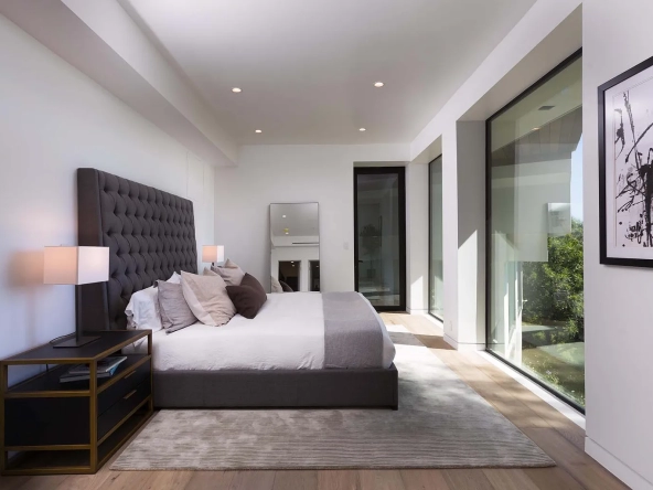 f3714805abaee6070991ca3a70a16988-uncropped_scaled_within_1536_1152