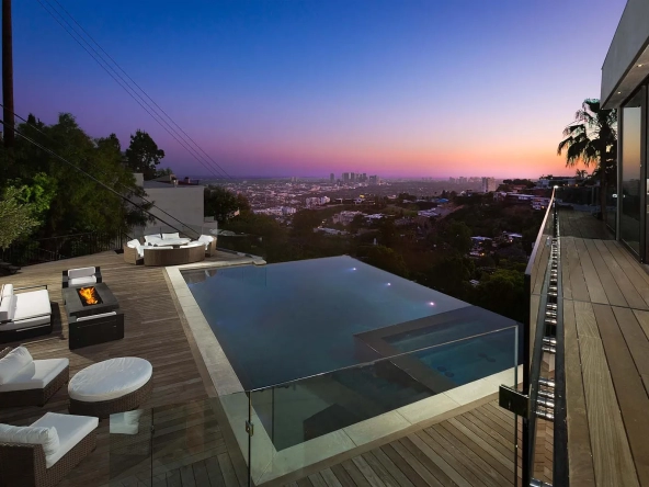 fb6b423faf2a75a0e3f0be7913fe2249-uncropped_scaled_within_1536_1152